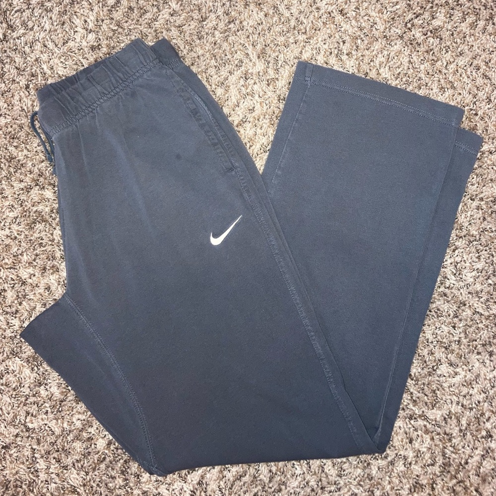 Men’s Nike Sweatpants size Large
